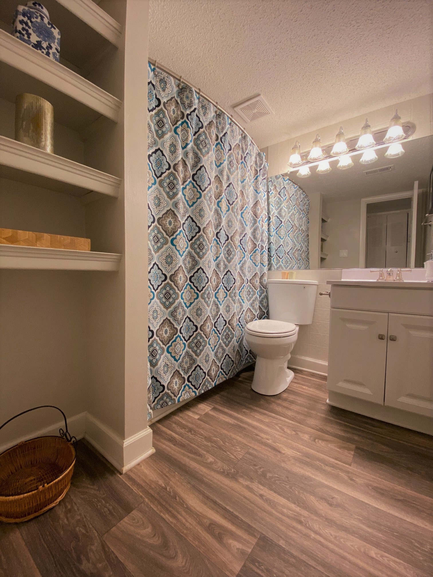 Parkway Crossing | Apartments in Asheville, NC | RENTCafe